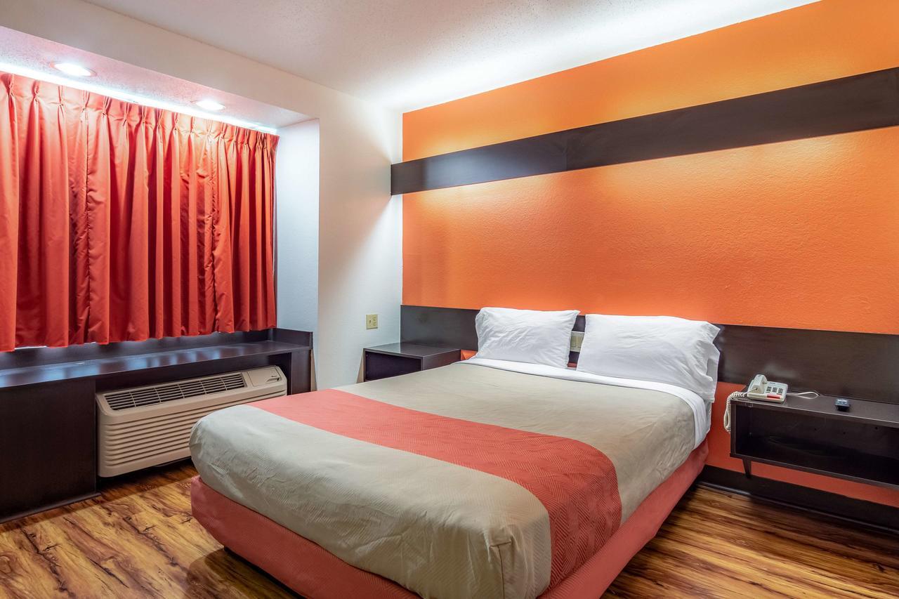 Motel 6 Chattanooga Downtown Экстерьер фото