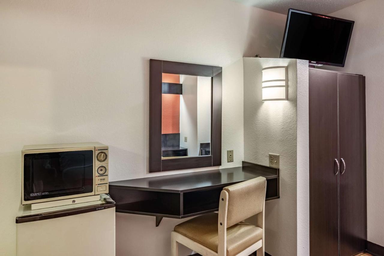 Motel 6 Chattanooga Downtown Экстерьер фото