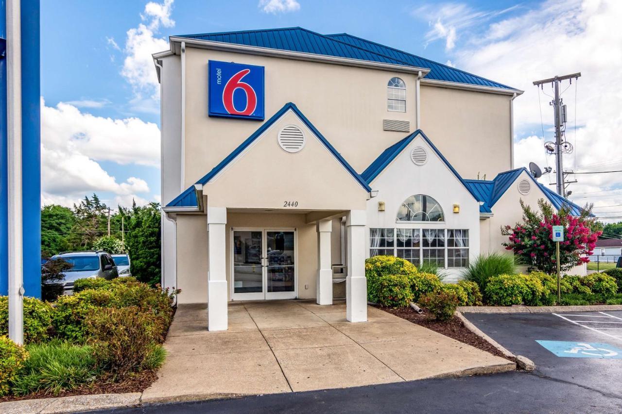 Motel 6 Chattanooga Downtown Экстерьер фото